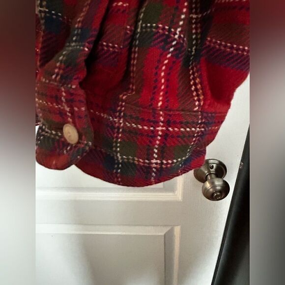 Abercrombie & Fitch long sleeve button down red plaid women’s Small soft cotton - Picture 8 of 14